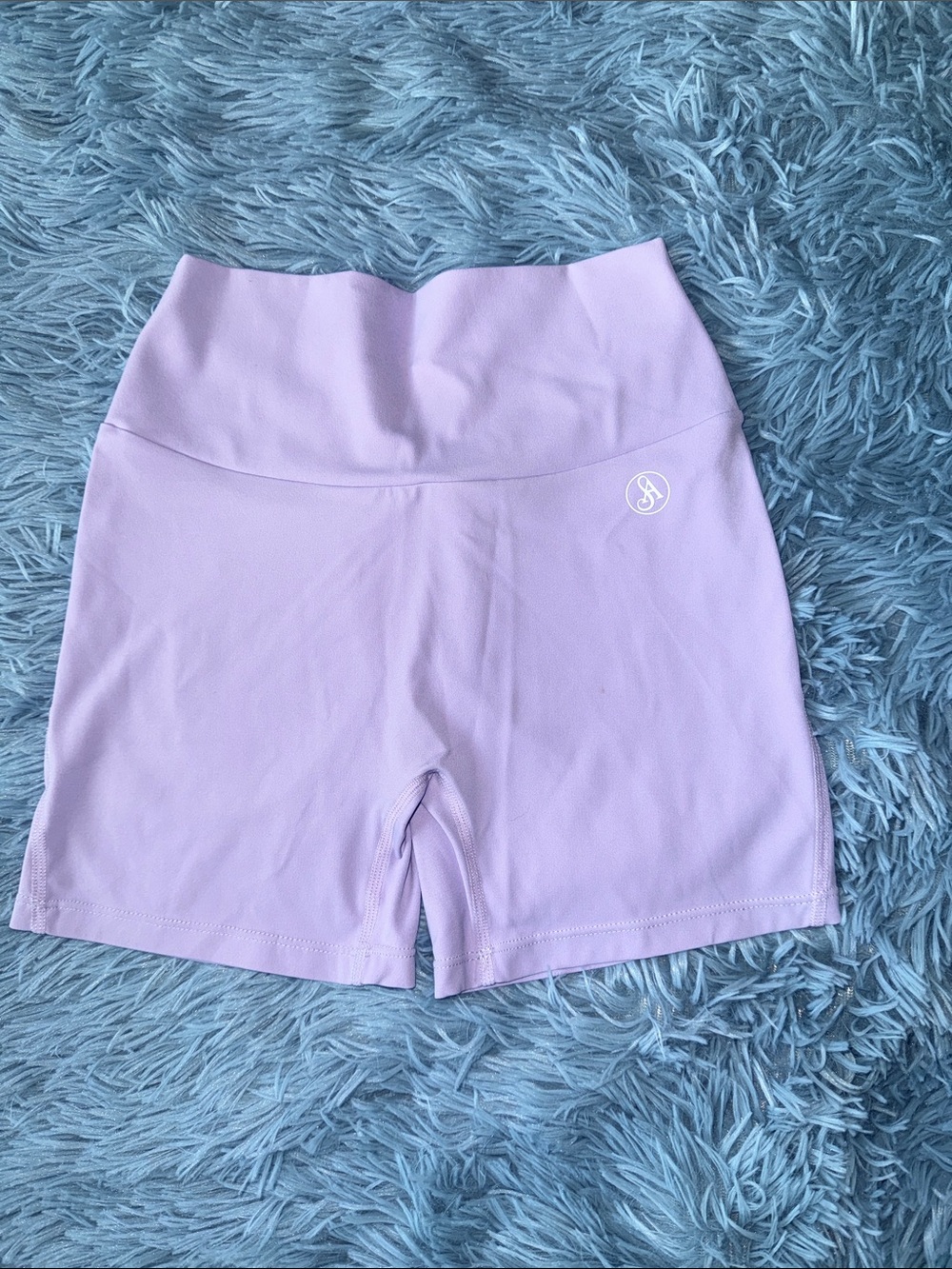 Allure Lavender Seamless High-Waist Active Shorts Booty scrunch workout shorts S